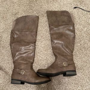 Taupe knee high boots. Size 8. Refresh brand